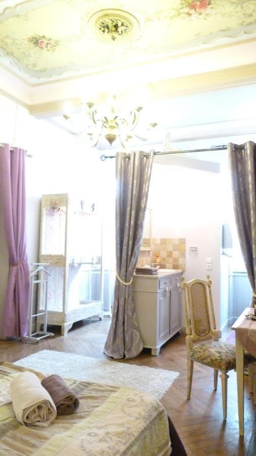 Cote Cite Bed & Breakfast Carcassonne Exterior photo