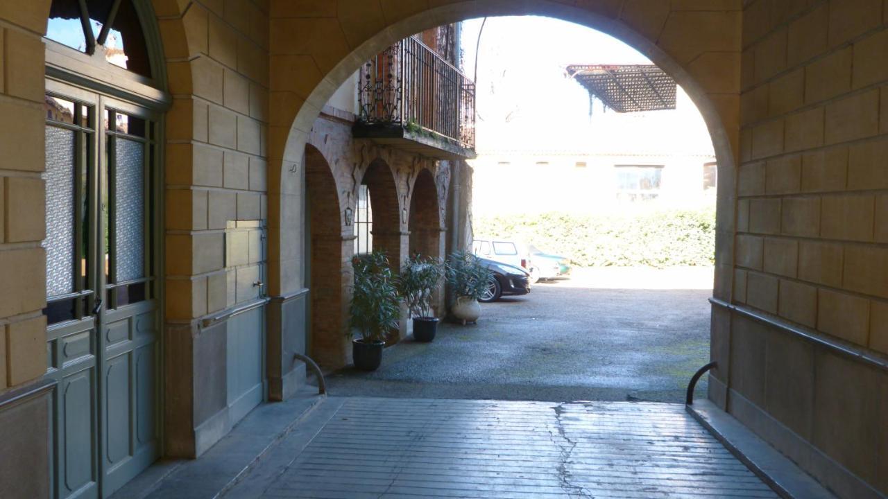 Cote Cite Bed & Breakfast Carcassonne Exterior photo